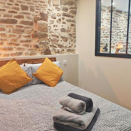 Appart Halo Et Duplex Les Filles Dinan Eksteriør bilde